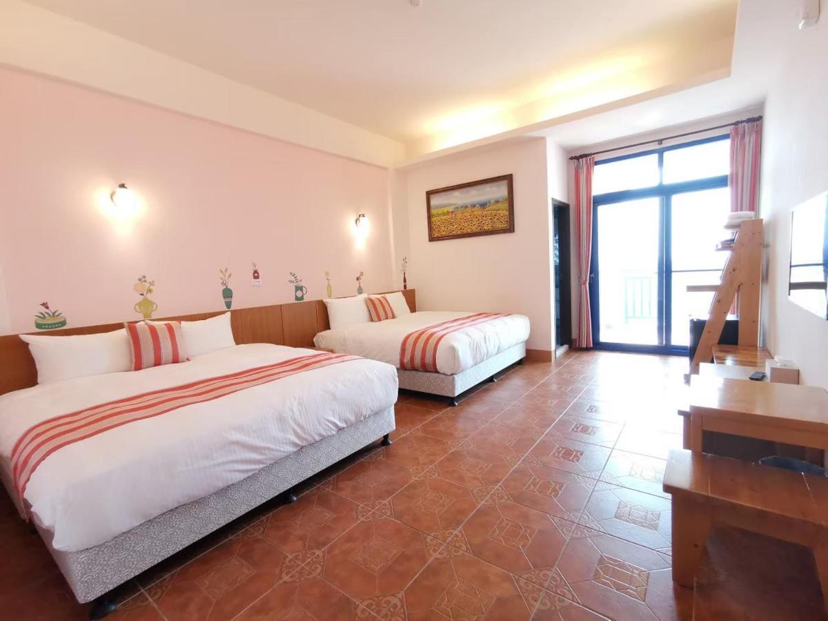 Love Ocean & Happy Bay Homestay Donggang Eksteriør bilde