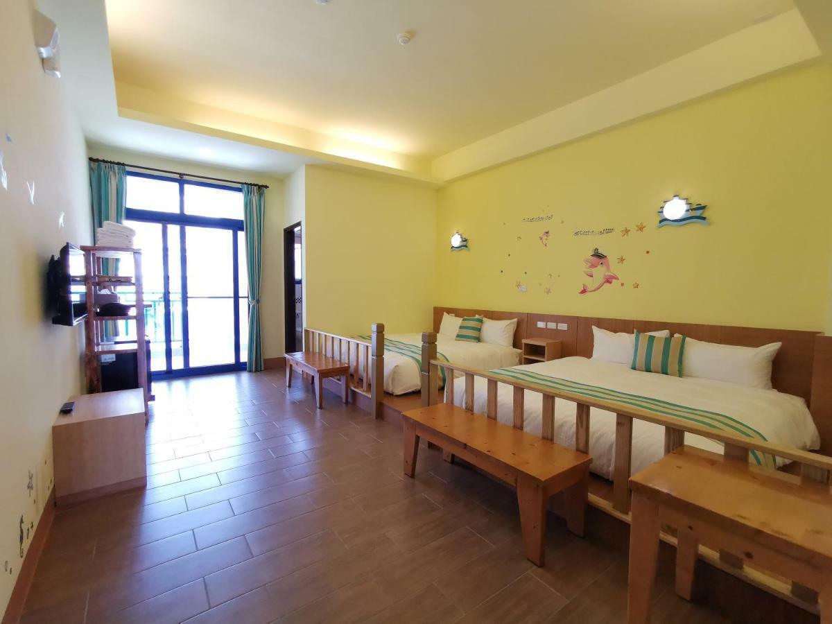 Love Ocean & Happy Bay Homestay Donggang Eksteriør bilde