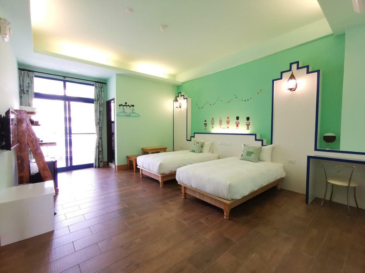 Love Ocean & Happy Bay Homestay Donggang Eksteriør bilde